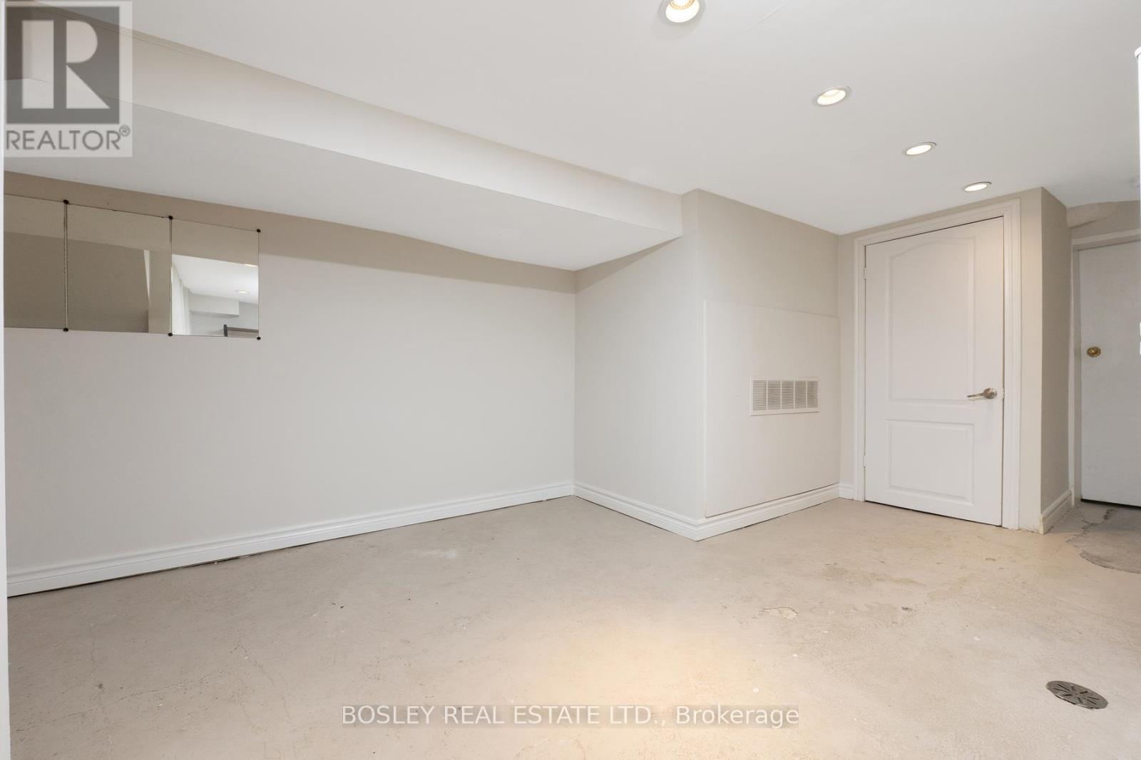 Bsmt - 16 Hallam Street, Toronto, Ontario  M6G 1W2 - Photo 10 - W13410312
