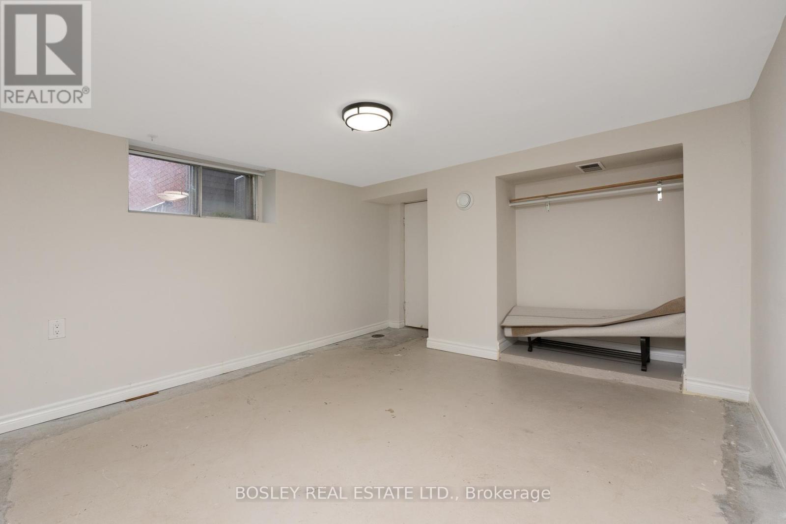 Bsmt - 16 Hallam Street, Toronto, Ontario  M6G 1W2 - Photo 17 - W13410312