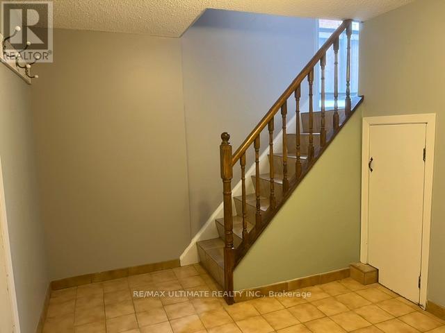 Lower - 65 Exbury Road, Toronto, Ontario  M3M 1P9 - Photo 5 - W13410328
