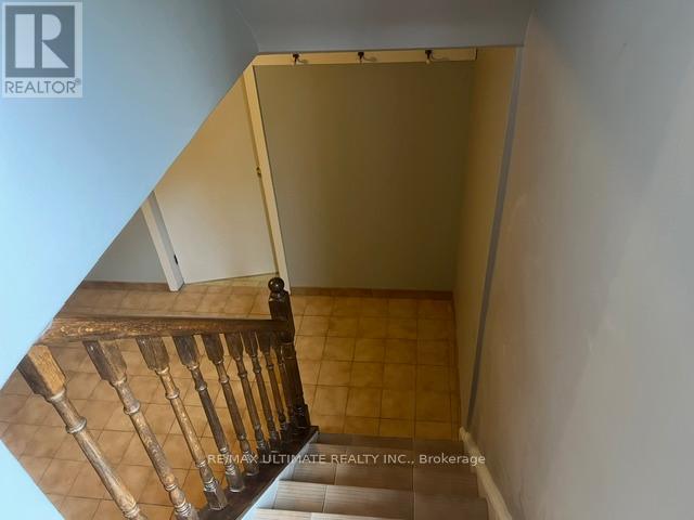 Lower - 65 Exbury Road, Toronto, Ontario  M3M 1P9 - Photo 6 - W13410328