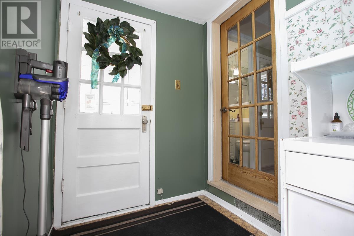 63 Weldon Ave, Sault Ste. Marie, Ontario  P6B 3C5 - Photo 32 - SM261044