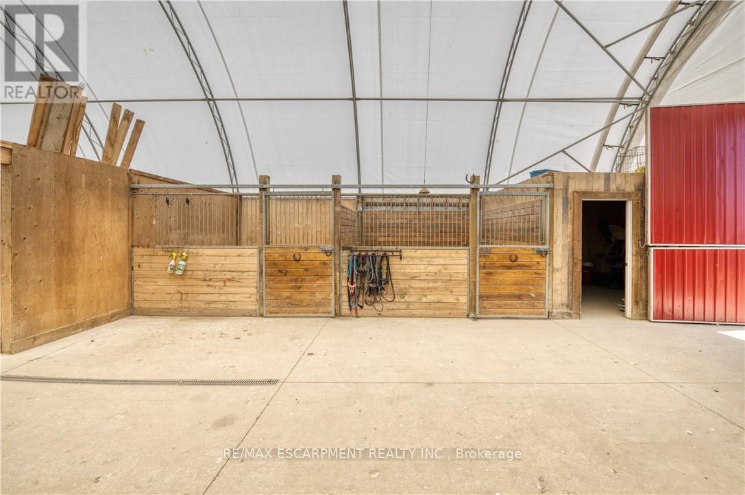 174 Painter Road, Brant, Ontario  N3W 2G9 - Photo 43 - X13410290