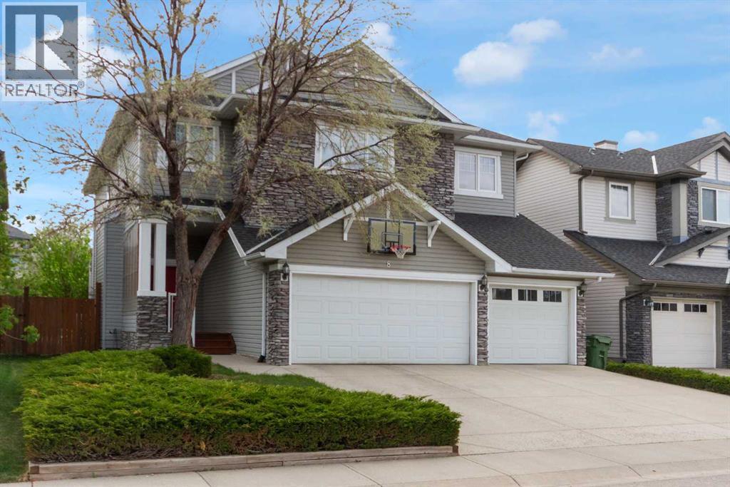 8 Elmont Court SW, Calgary, Alberta  T3H 5Z8 - Photo 1 - A2314670