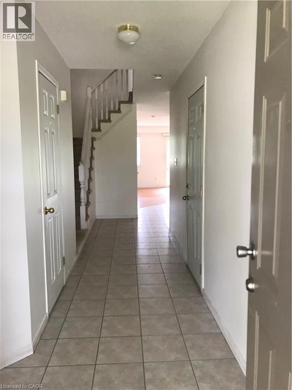 97 Caledon Avenue, Hamilton, Ontario  L9C 3C9 - Photo 4 - 40837429