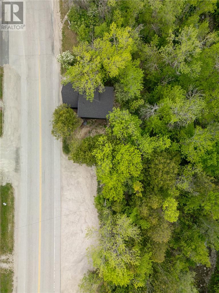 66 Main, Kagawong, Ontario  P0P 1J0 - Photo 6 - 2128195
