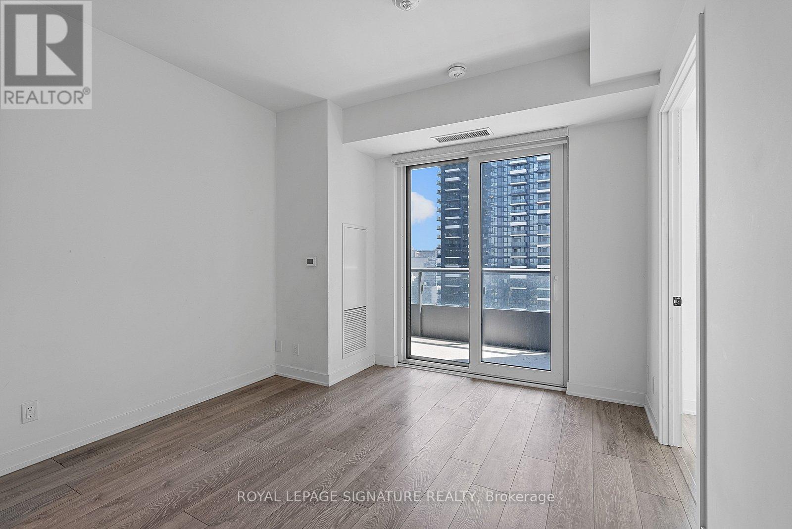 2605 - 108 Peter Street, Toronto, Ontario  M5V 0W2 - Photo 10 - C13410358