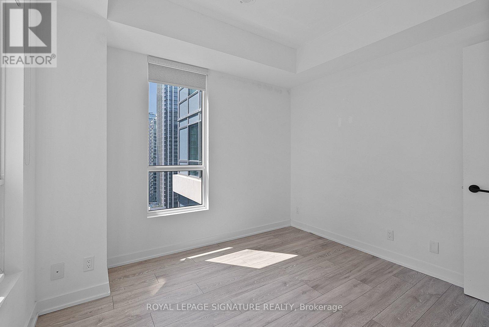 2605 - 108 Peter Street, Toronto, Ontario  M5V 0W2 - Photo 17 - C13410358