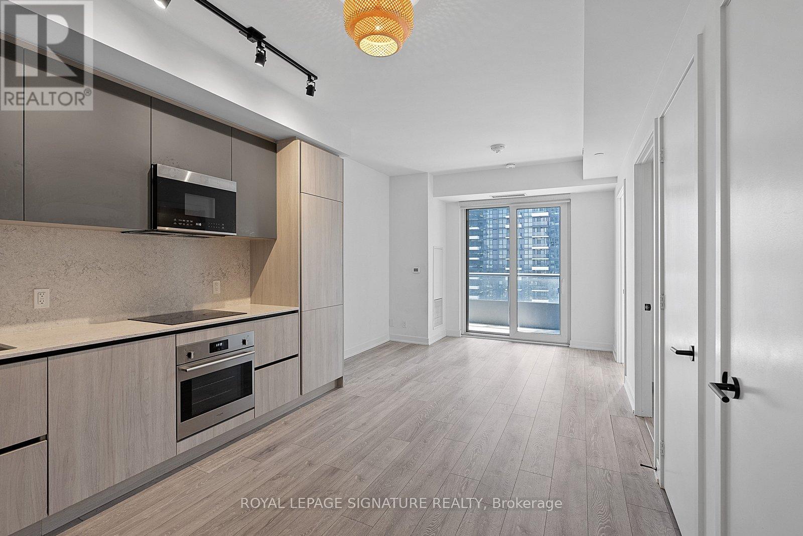 2605 - 108 Peter Street, Toronto, Ontario  M5V 0W2 - Photo 4 - C13410358