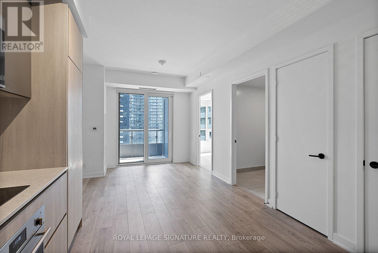 2605 - 108 Peter Street, Toronto, Ontario  M5V 0W2 - Photo 6 - C13410358