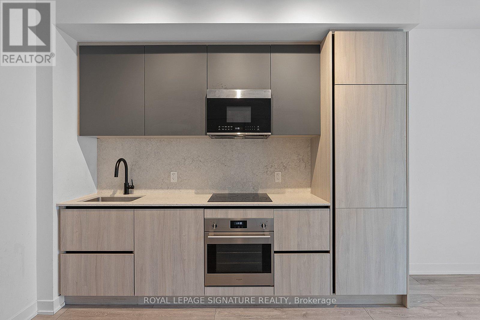 2605 - 108 Peter Street, Toronto, Ontario  M5V 0W2 - Photo 7 - C13410358