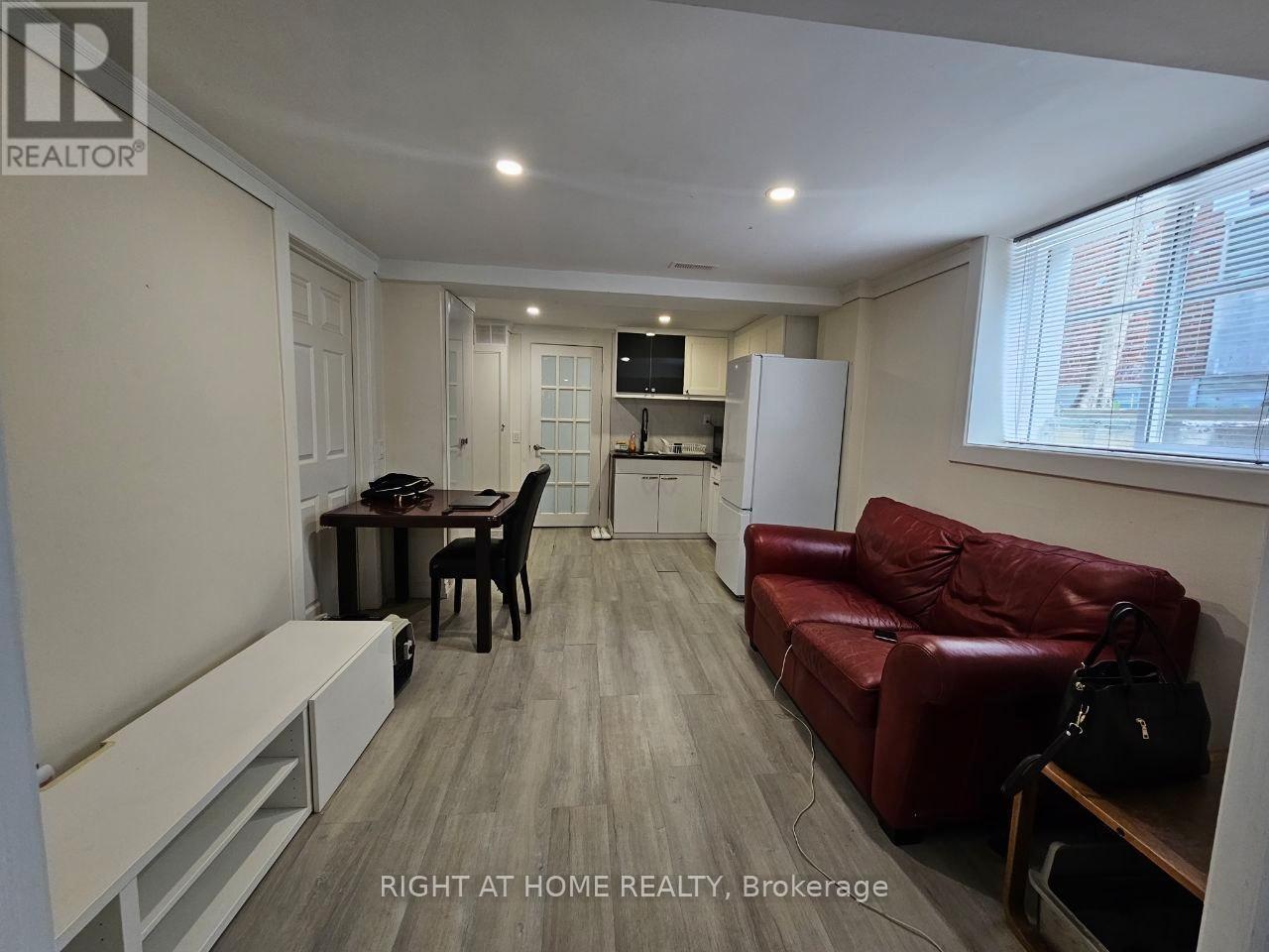 Basement #2 - 55 Dallas Road, Toronto, Ontario  M2R 2J3 - Photo 15 - C13232988