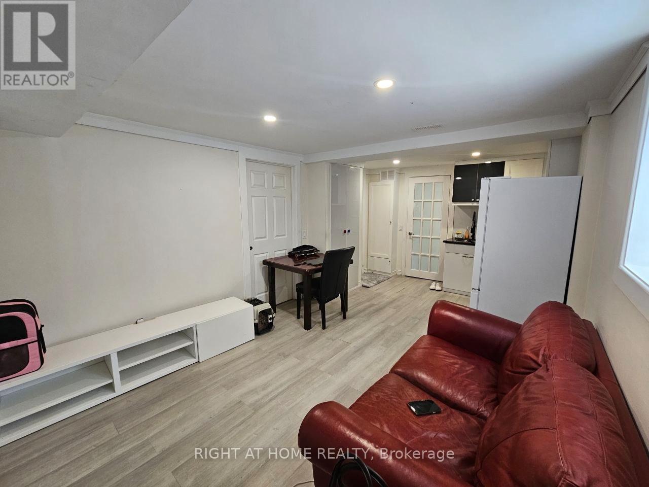 Basement #2 - 55 Dallas Road, Toronto, Ontario  M2R 2J3 - Photo 7 - C13232988