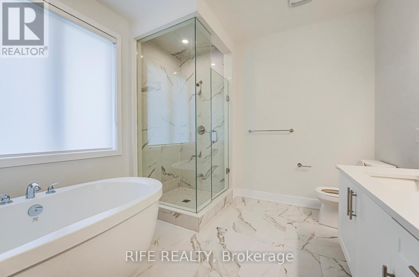 177 Sikura Circle, Aurora, Ontario  L4G 3Z1 - Photo 21 - N13410366