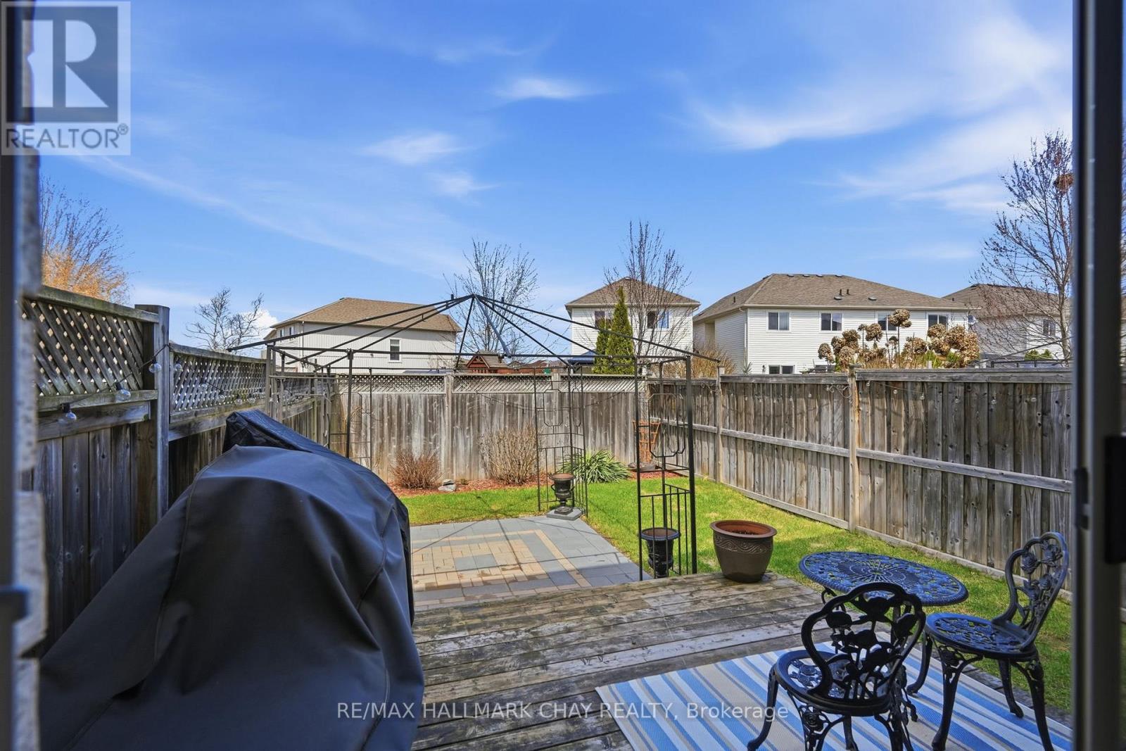 215 Banting Crescent, Essa, Ontario  L3W 0P8 - Photo 25 - N13410382