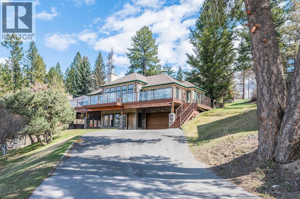 1626 Swansea Avenue, Windermere, British Columbia