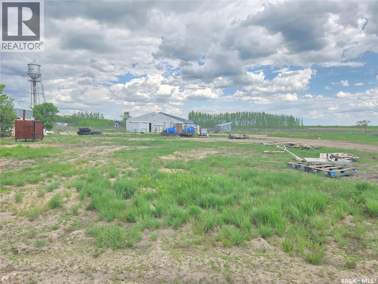 Mckennitt Land & Buildings, Mount Pleasant Rm No. 2, Saskatchewan S0C 0S0 - Photo 13 - SK029828