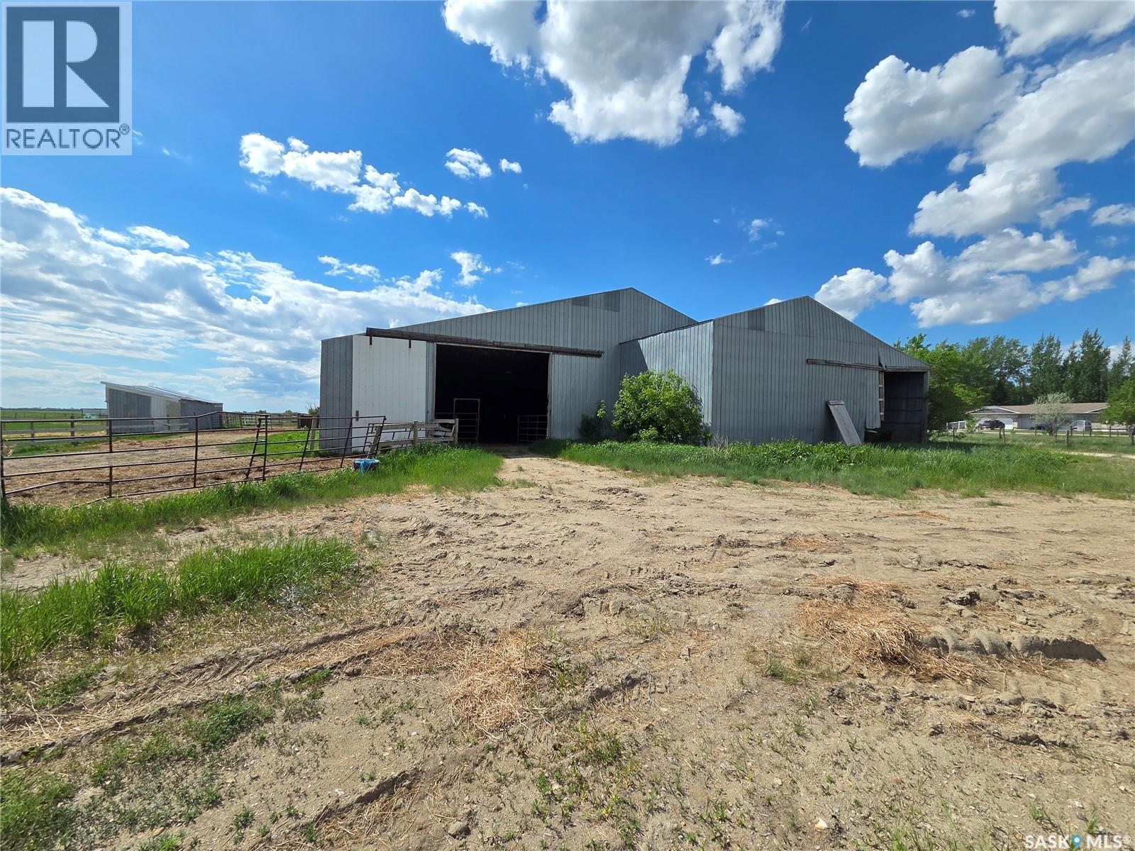 Mckennitt Land & Buildings, Mount Pleasant Rm No. 2, Saskatchewan S0C 0S0 - Photo 18 - SK029828