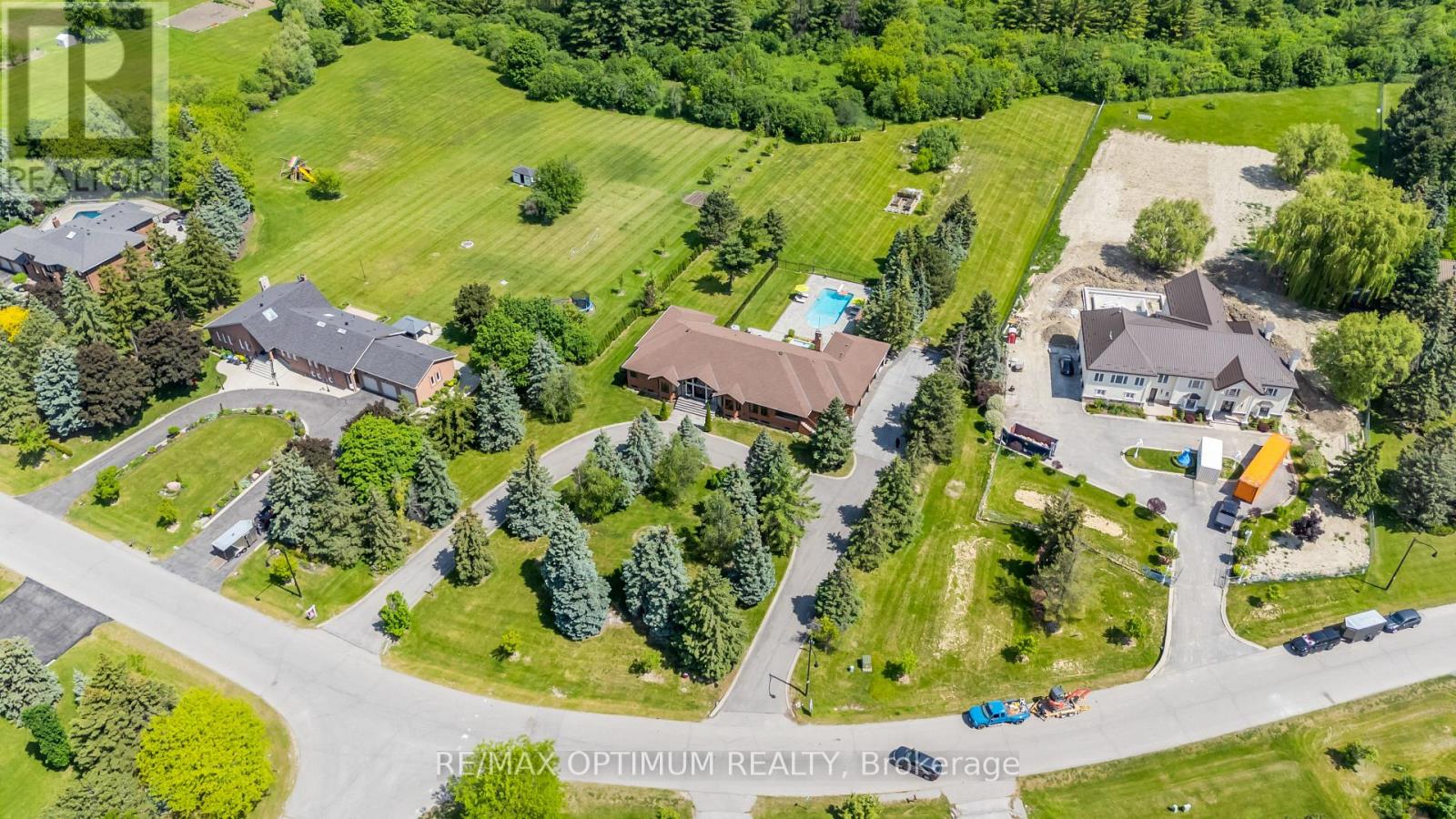 37 Fenton Way, Brampton, Ontario  L6P 0P4 - Photo 50 - W13410354