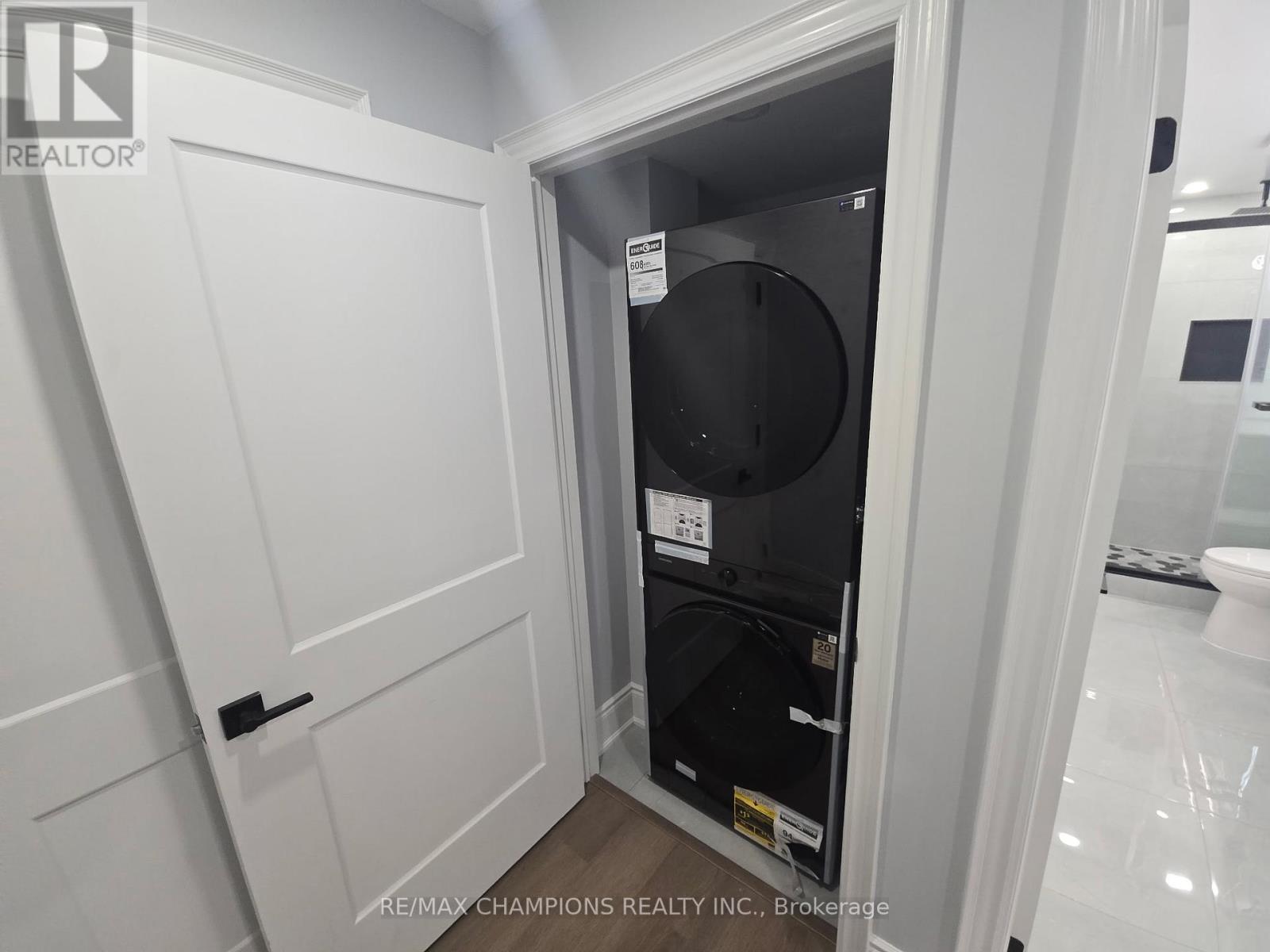 2 Blue Silo Way, Brampton, Ontario  L6X 5P5 - Photo 8 - W13410362