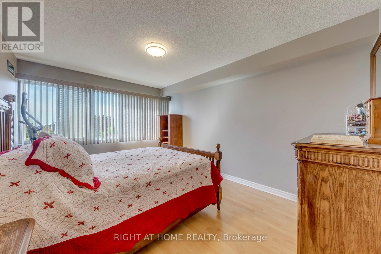 607 - 50 Elm Drive E, Mississauga, Ontario  L5A 3X2 - Photo 26 - W13410388