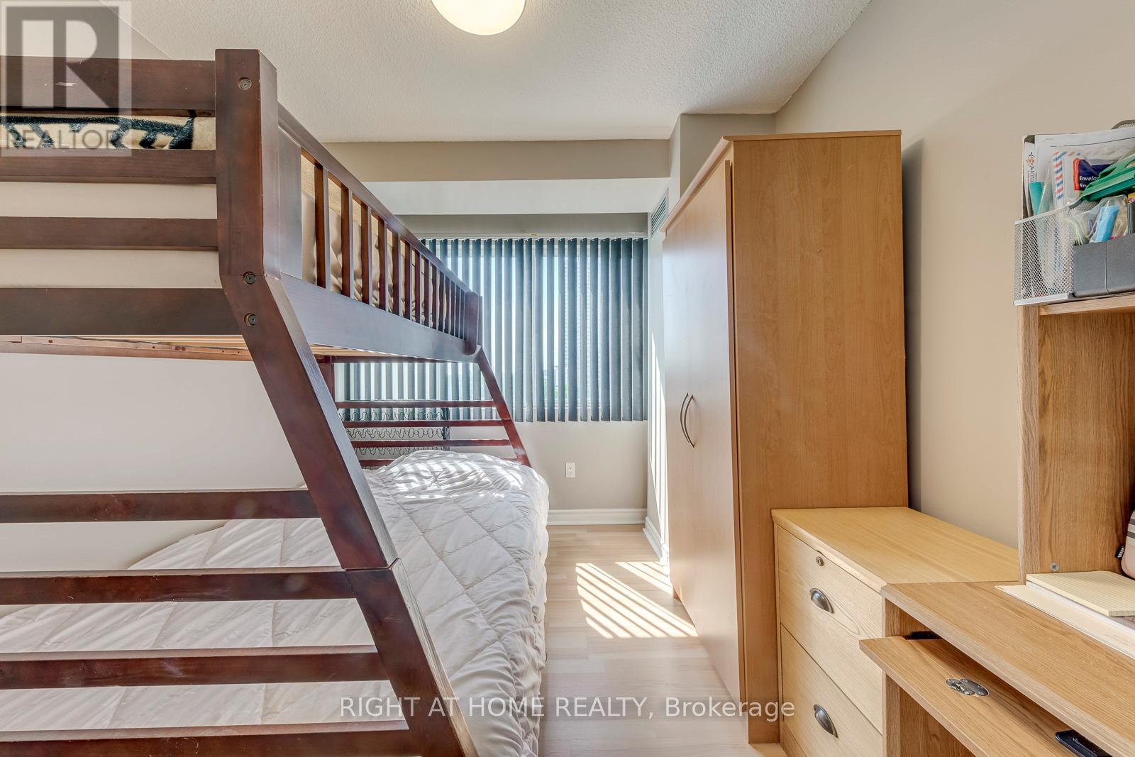 607 - 50 Elm Drive E, Mississauga, Ontario  L5A 3X2 - Photo 31 - W13410392