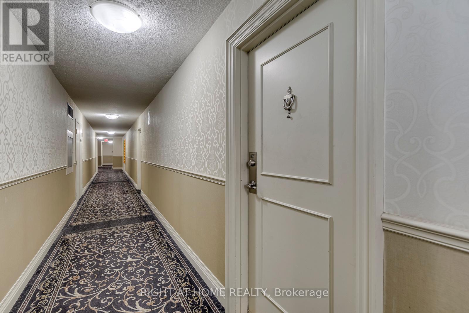 607 - 50 Elm Drive E, Mississauga, Ontario  L5A 3X2 - Photo 5 - W13410392