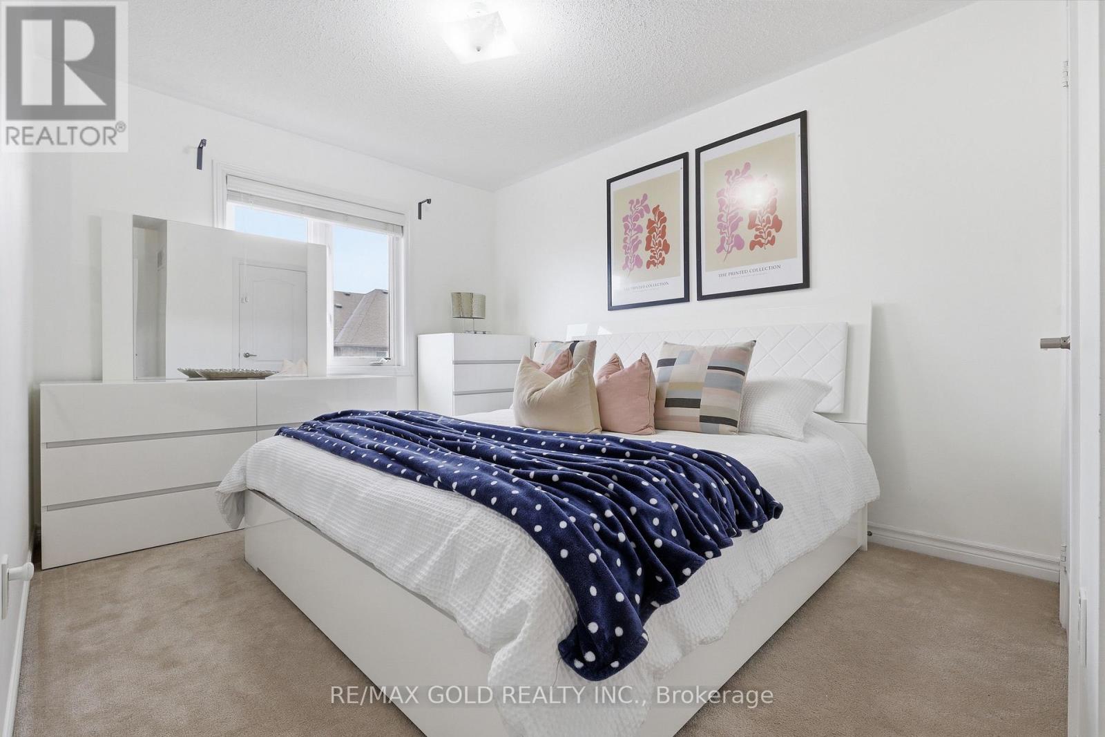 43 Hatton Court, Brampton, Ontario  L6Y 5T5 - Photo 18 - W13410394