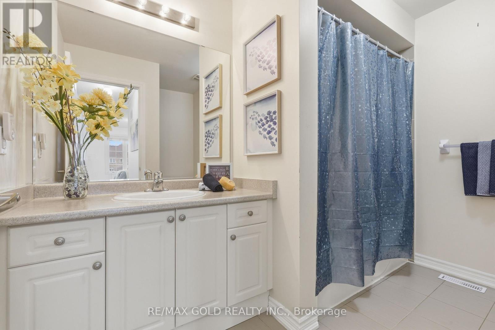 43 Hatton Court, Brampton, Ontario  L6Y 5T5 - Photo 23 - W13410394