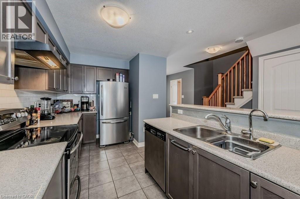 55 Laughland Lane, Guelph, Ontario N1L 0C9 - Photo 13 - 40836878