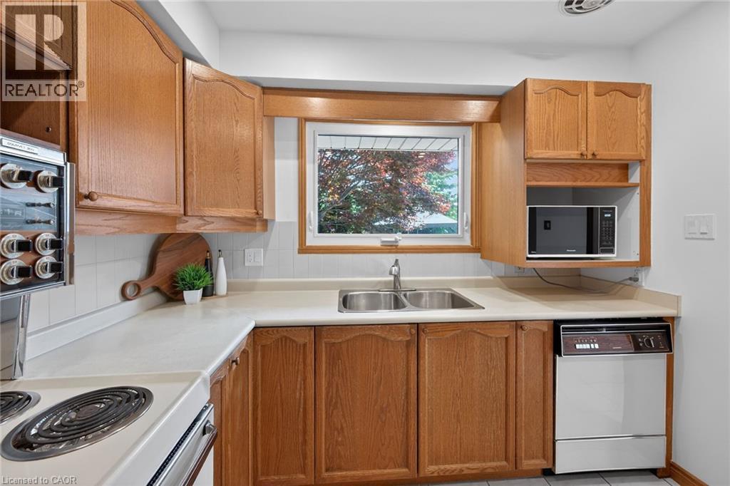 40 Bermuda Court, Hamilton, Ontario  L9C 2J8 - Photo 19 - 40834617