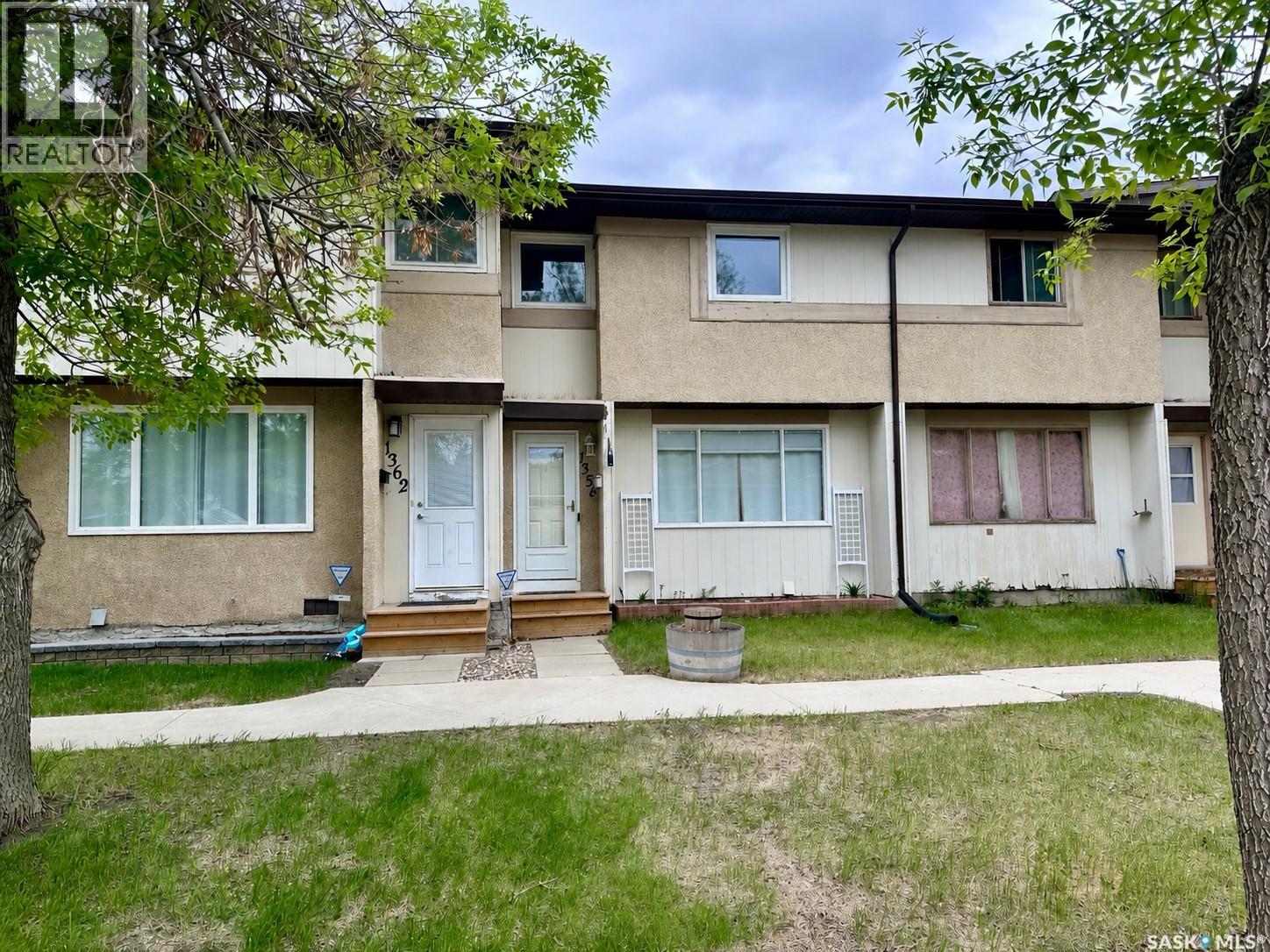 1358 Brown Street, Regina, Saskatchewan  S4N 5M3 - Photo 2 - SK030362