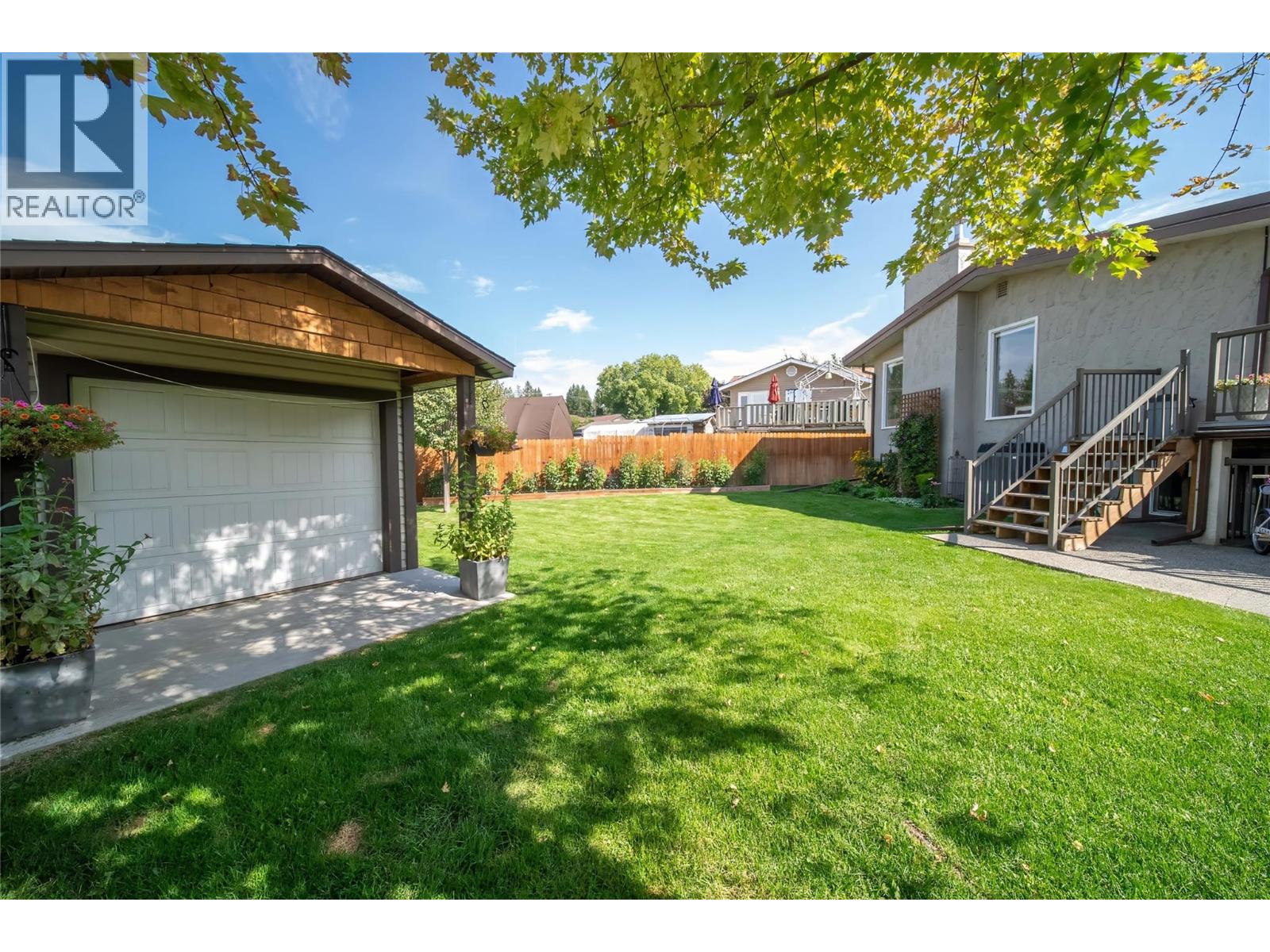 211 26th Avenue S, Cranbrook, British Columbia V1C 3J2 - Photo 57 - 10390254