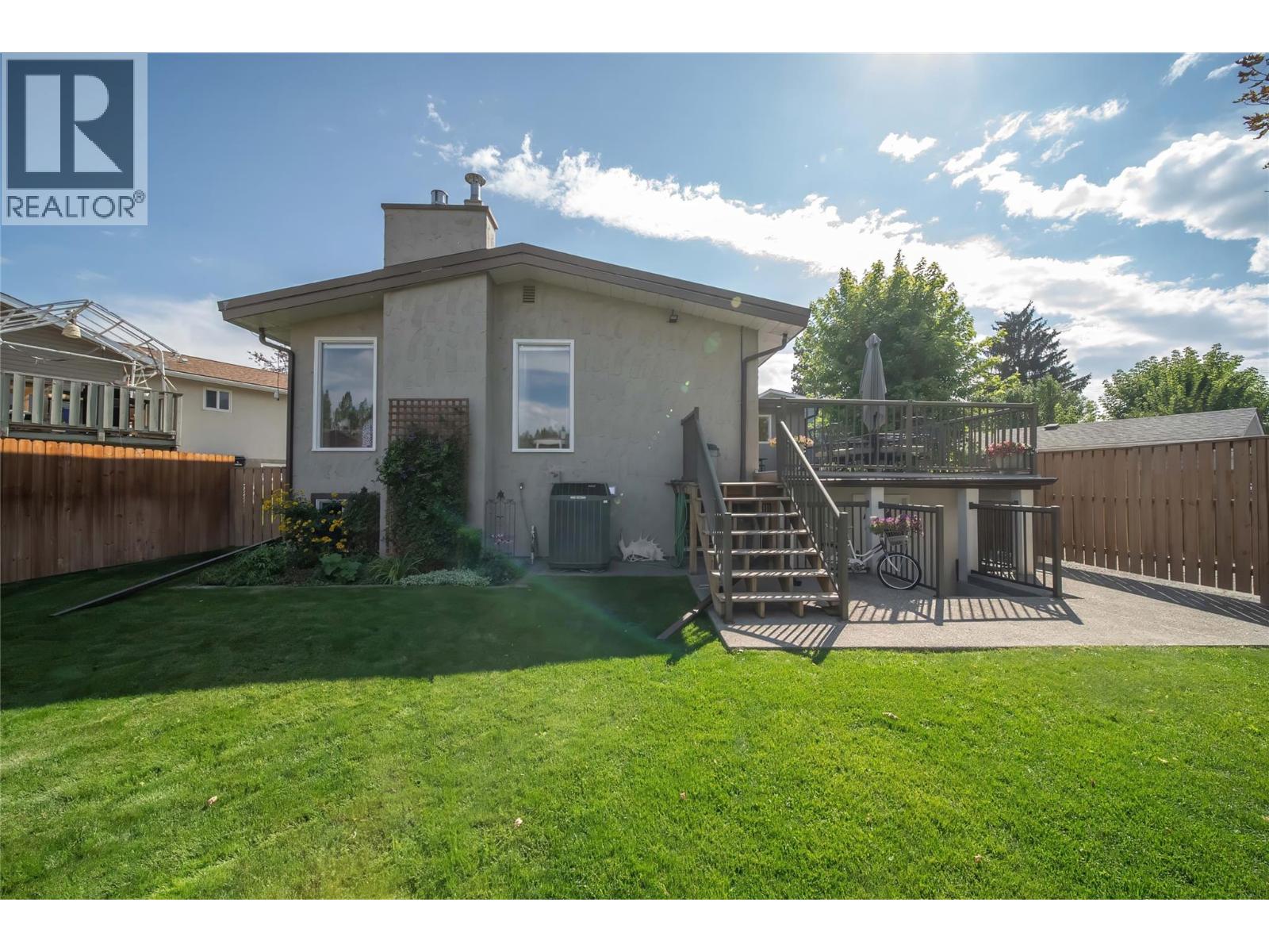 211 26th Avenue S, Cranbrook, British Columbia V1C 3J2 - Photo 60 - 10390254