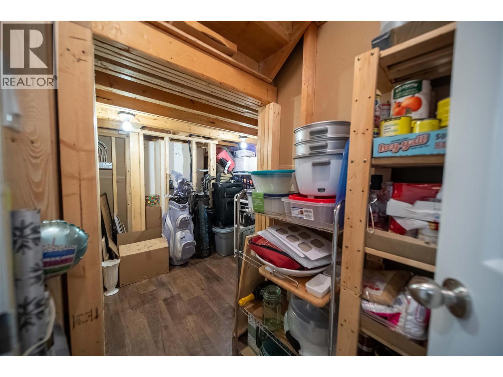 211 26th Avenue S, Cranbrook, British Columbia V1C 3J2 - Photo 44 - 10390254