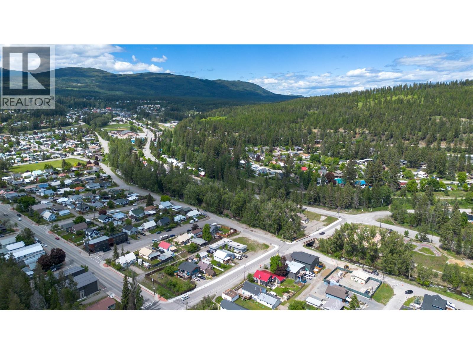 351 Marsden Street, Kimberley, British Columbia  V1A 1H3 - Photo 8 - 10390278