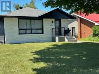 696 HOLT CRESCENT #2, Ottawa, ON K1G 2Y7