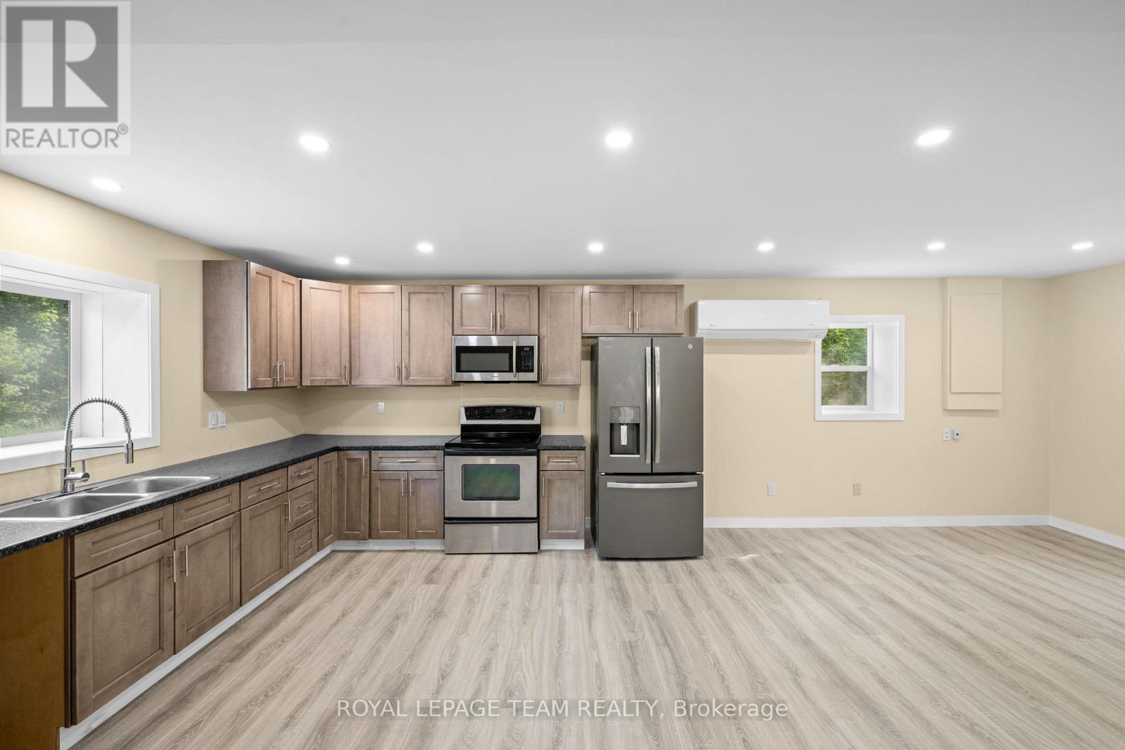 76 South Street, Lanark Highlands, Ontario  K0G 1K0 - Photo 13 - X13410470