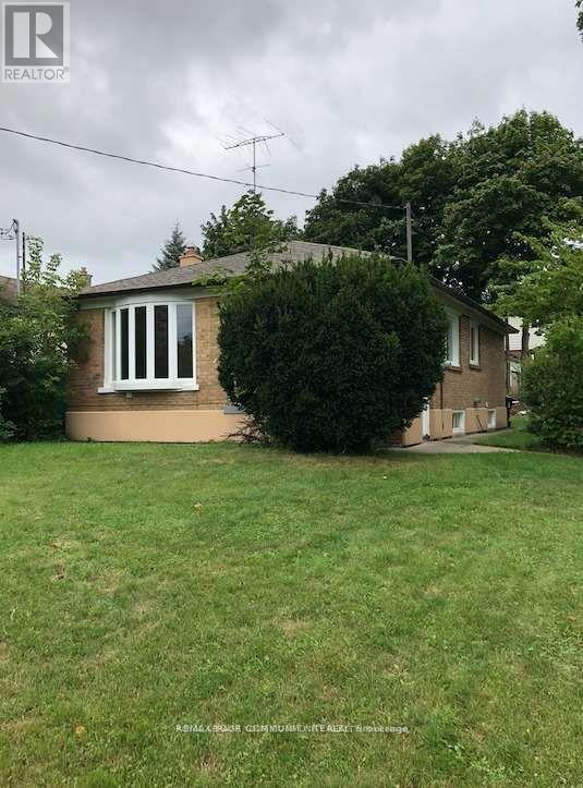 (Main Level) - 38 Peking Road, Toronto, Ontario  M1J 2X4 - Photo 2 - E13410228