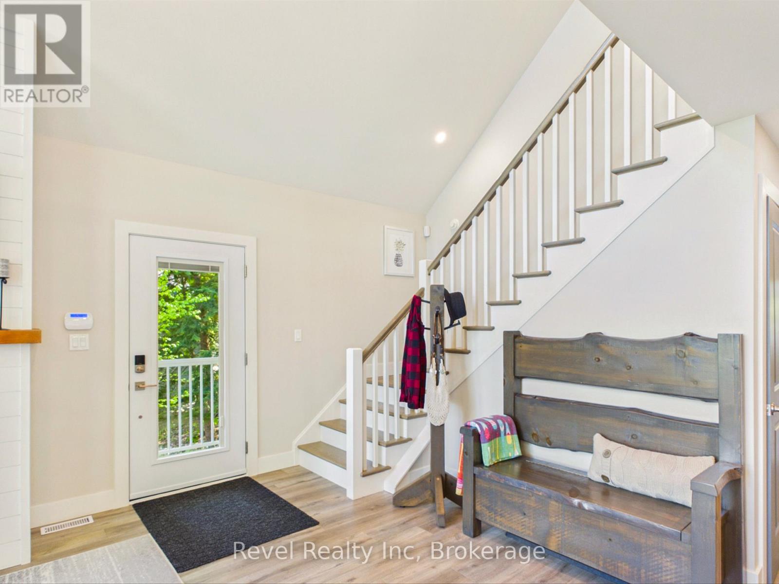 1090 Lawson Road, Lake Of Bays, Ontario  P0B 1A0 - Photo 13 - X13410536