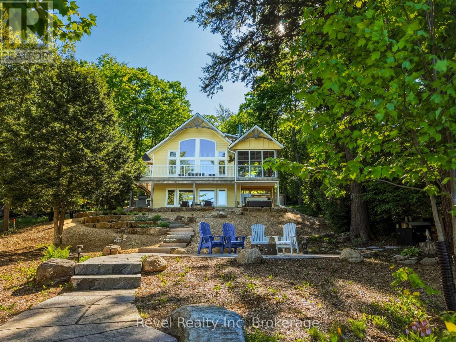1090 Lawson Road, Lake Of Bays, Ontario  P0B 1A0 - Photo 2 - X13410536
