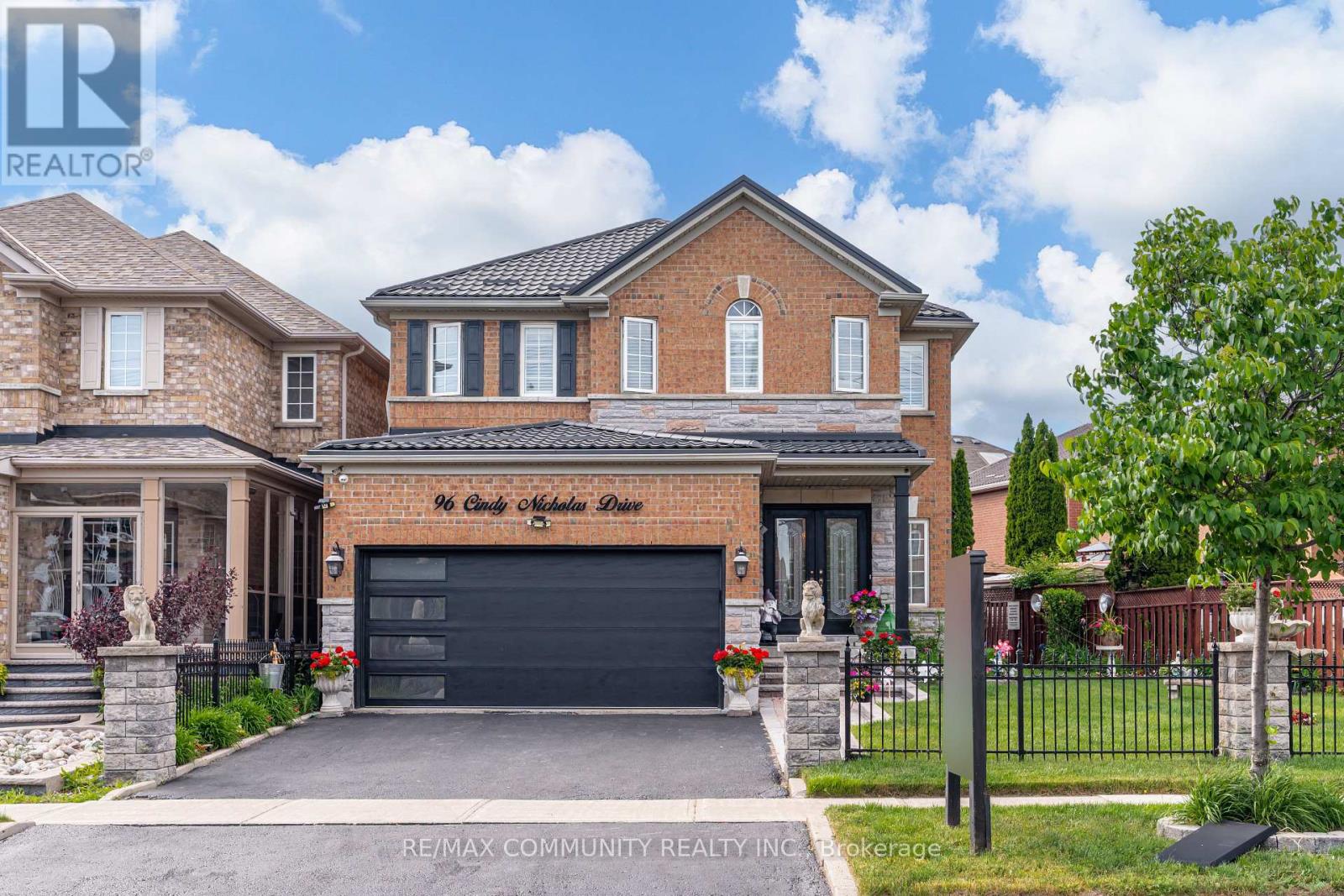 96 Cindy Nicholas Drive, Toronto, Ontario  M1E 5L1 - Photo 1 - E13410482