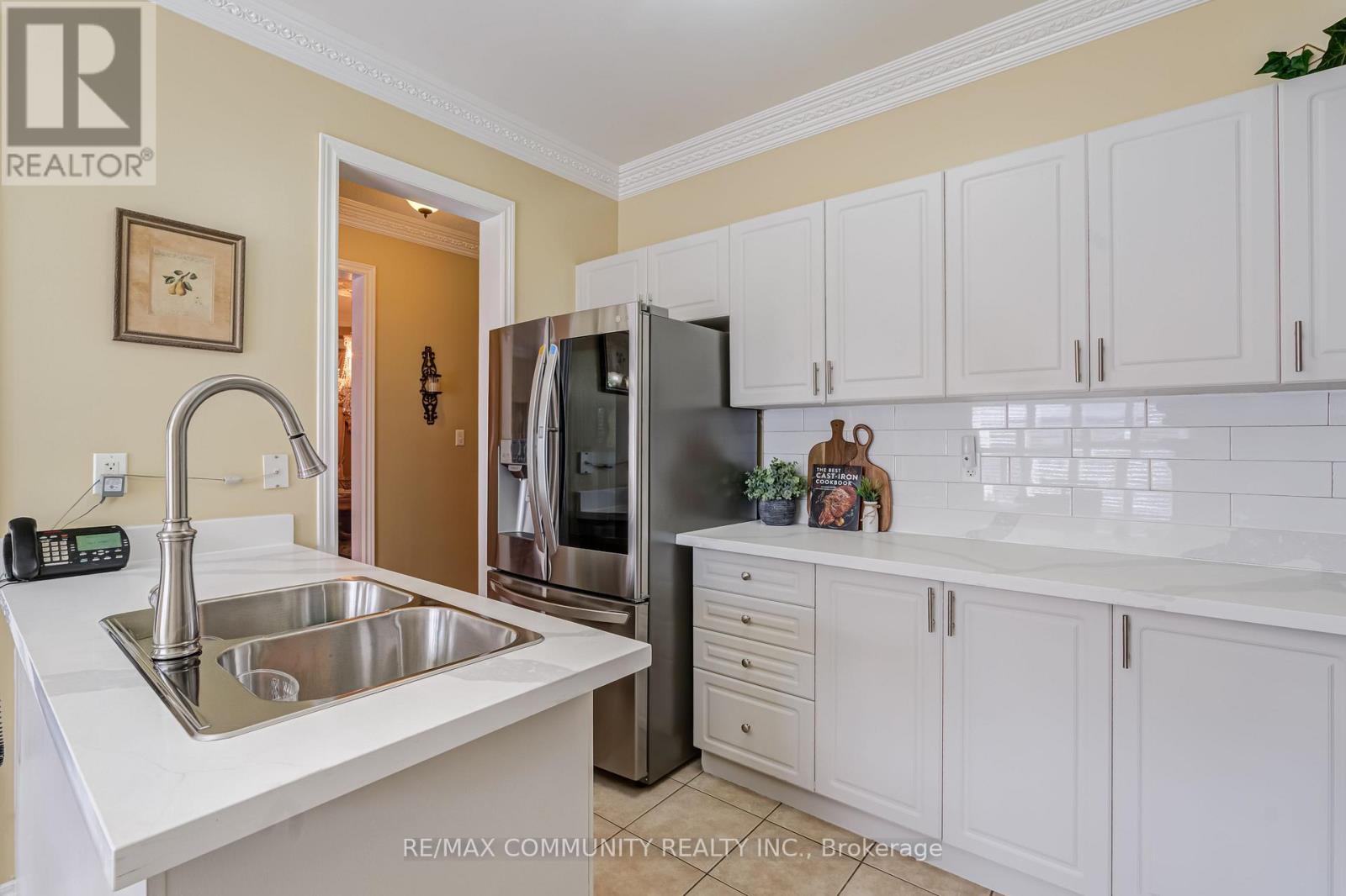 96 Cindy Nicholas Drive, Toronto, Ontario  M1E 5L1 - Photo 24 - E13410482