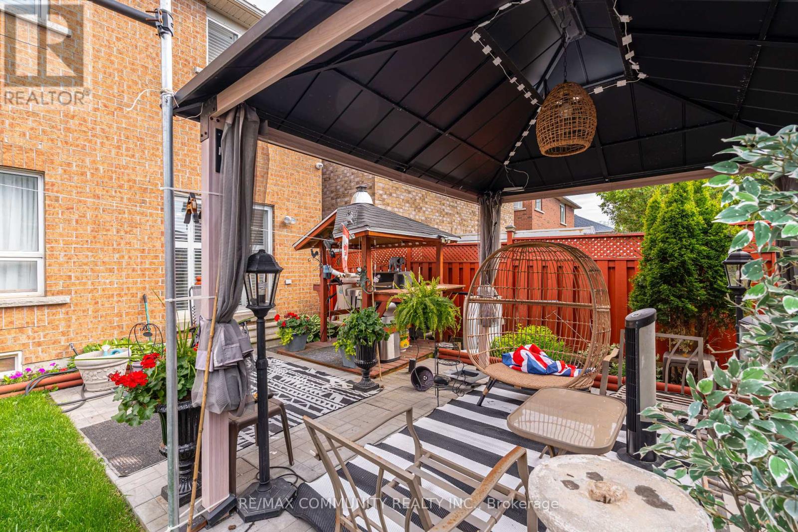 96 Cindy Nicholas Drive, Toronto, Ontario  M1E 5L1 - Photo 43 - E13410482
