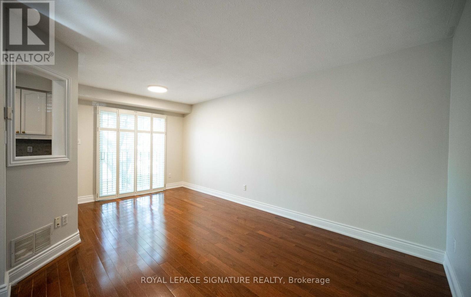 6 - 1015 Johnson Lane, Mississauga, Ontario  L5J 2P6 - Photo 12 - W13253816