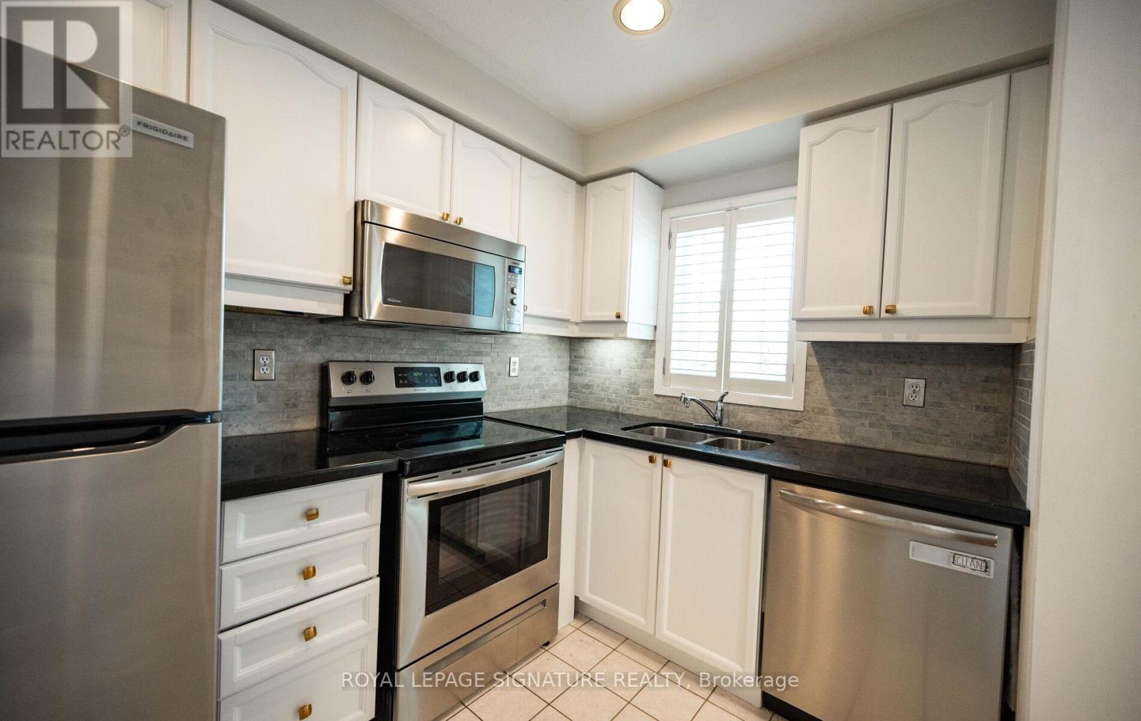 6 - 1015 Johnson Lane, Mississauga, Ontario  L5J 2P6 - Photo 18 - W13253816