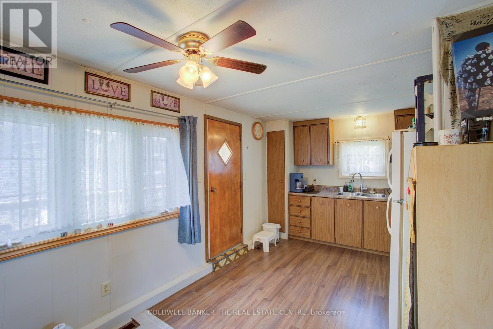 4 Locust Hill Drive, Innisfil, Ontario  L9S 1R8 - Photo 7 - N13410524