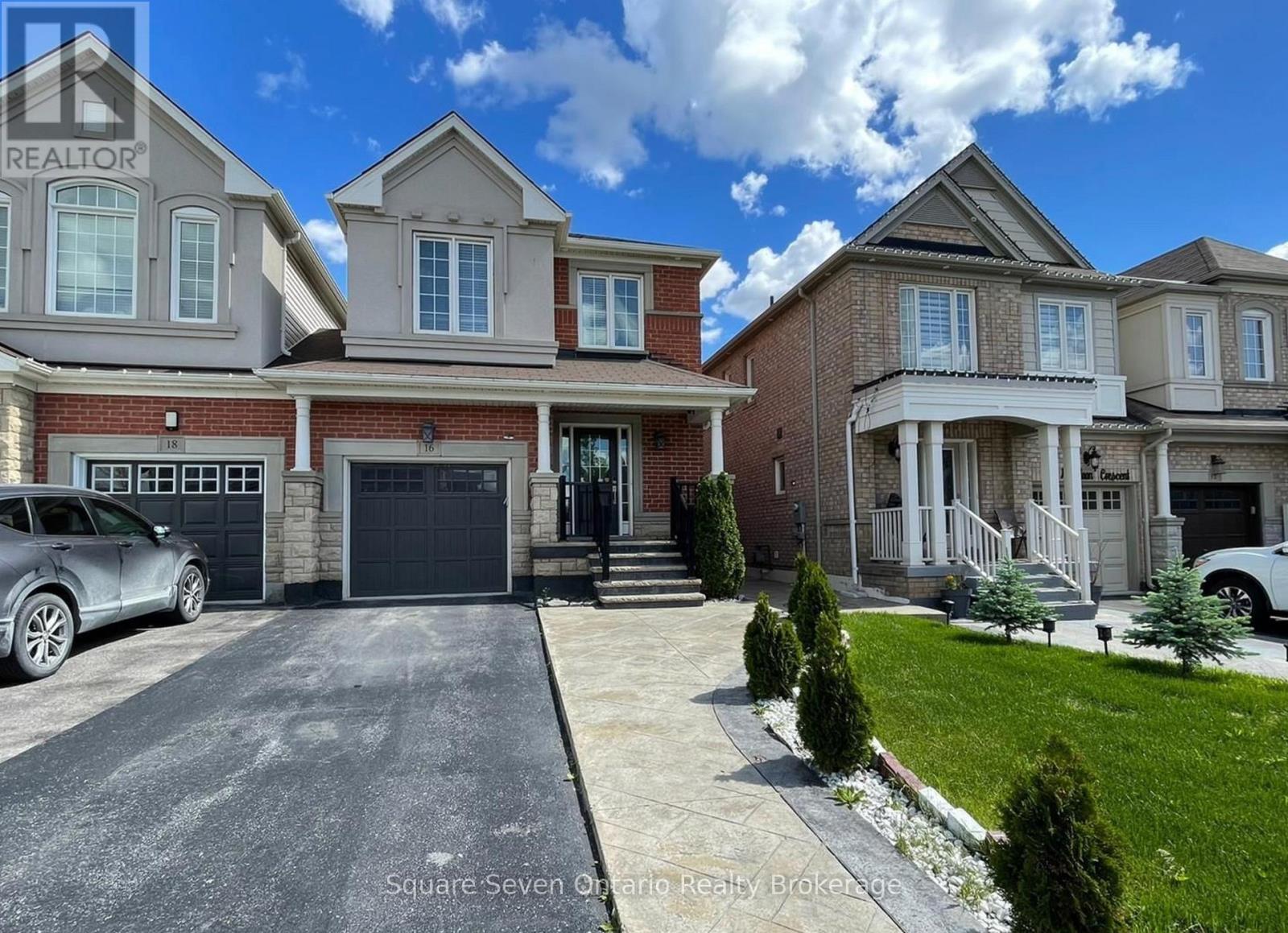 ( LOWER LEVEL ) - 16 NAPOLEON CRESCENT, Brampton, Ontario