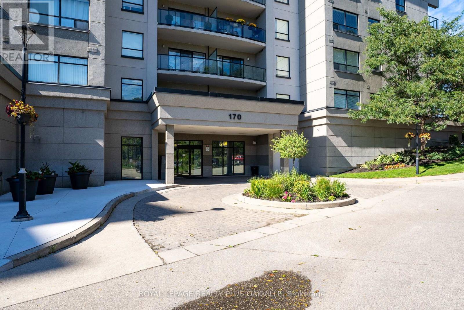 1207 - 170 WATER STREET N, Cambridge, Ontario