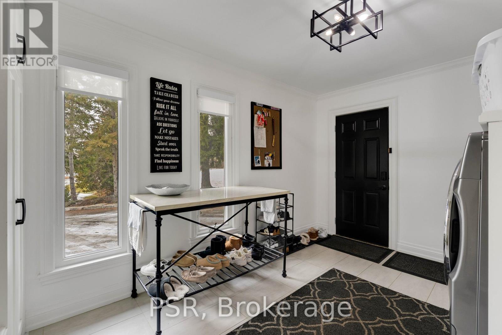 140 Ravendale Court, Vaughan, Ontario  L0J 1C0 - Photo 16 - N12843666