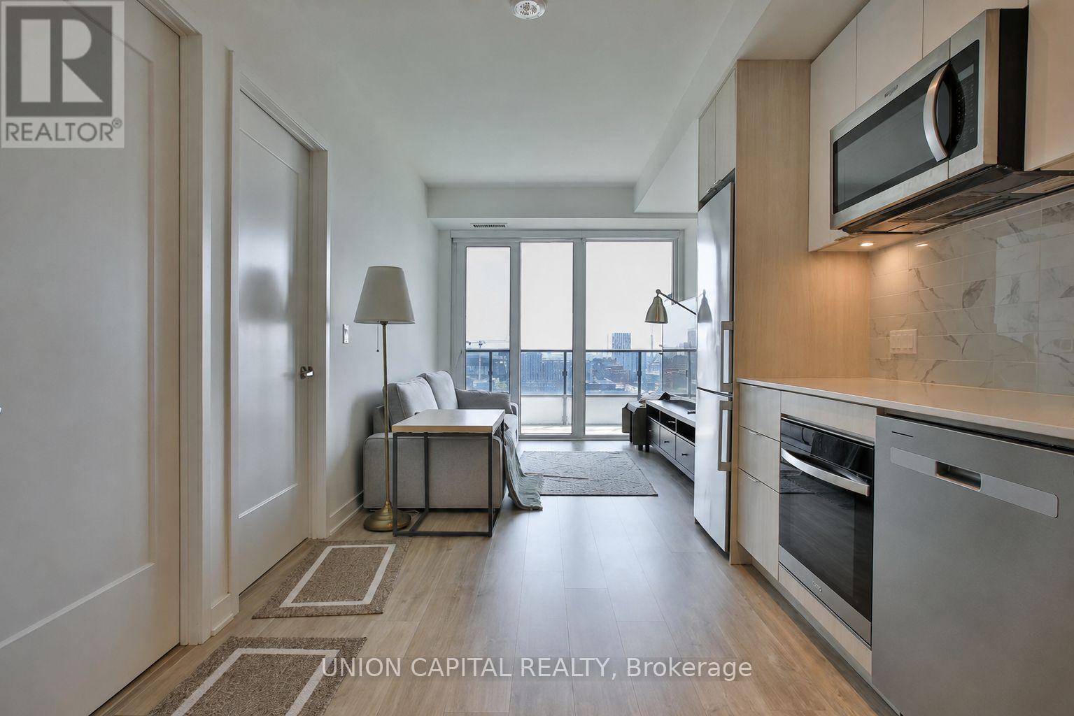 1806e - 70 Princess Street, Toronto, Ontario  M5A 0X6 - Photo 3 - C13410300
